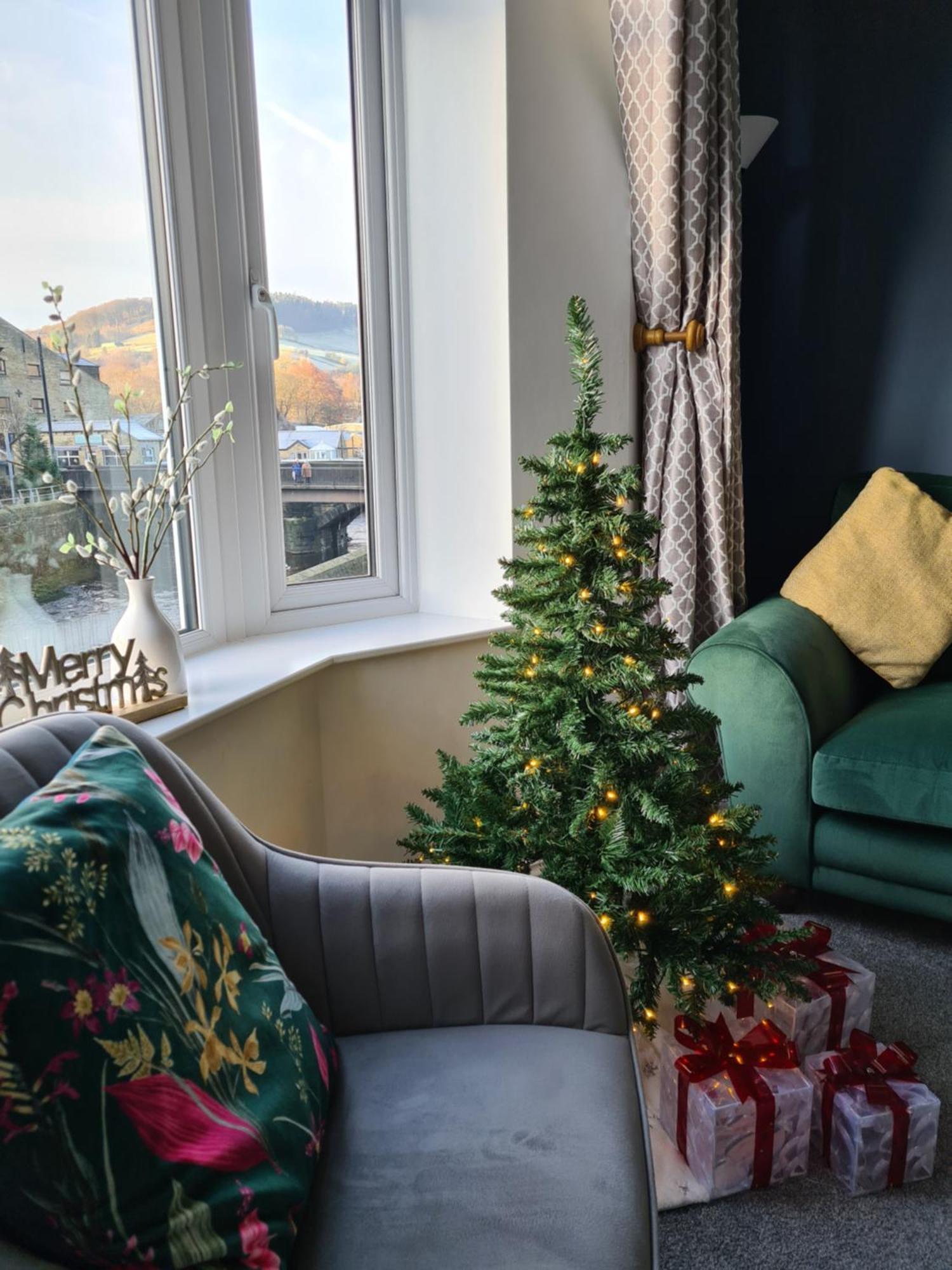 Modern River View Mytholmroyd Apartment Екстериор снимка